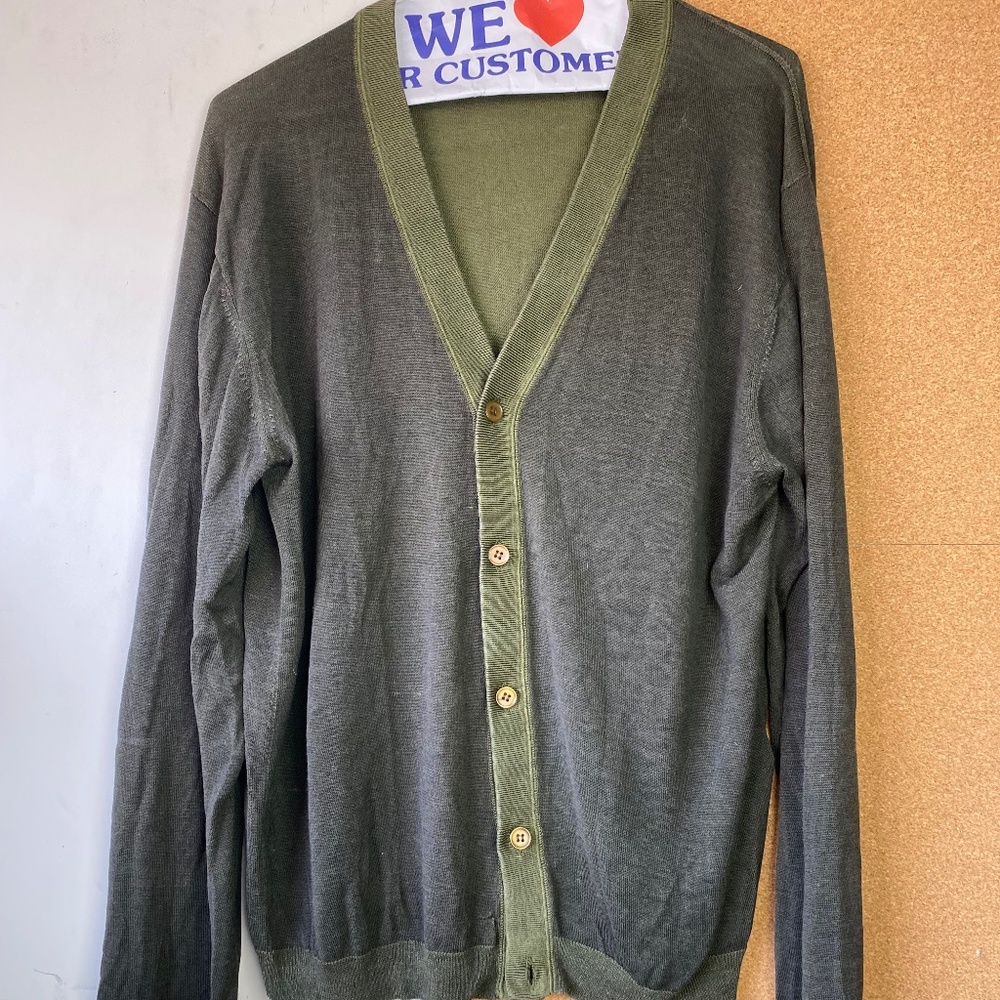 Silk super soft and Luxurious thin cardigan by Club Monaco NEW